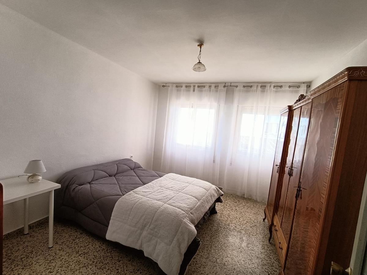 Apartamento 3 Dormitorios Con Aire Acondicionado Granada Luaran gambar