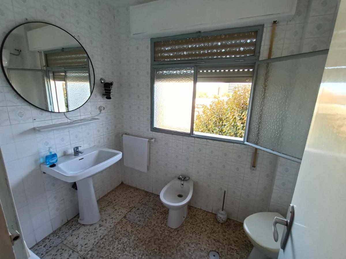Apartamento 3 Dormitorios Con Aire Acondicionado Granada Luaran gambar